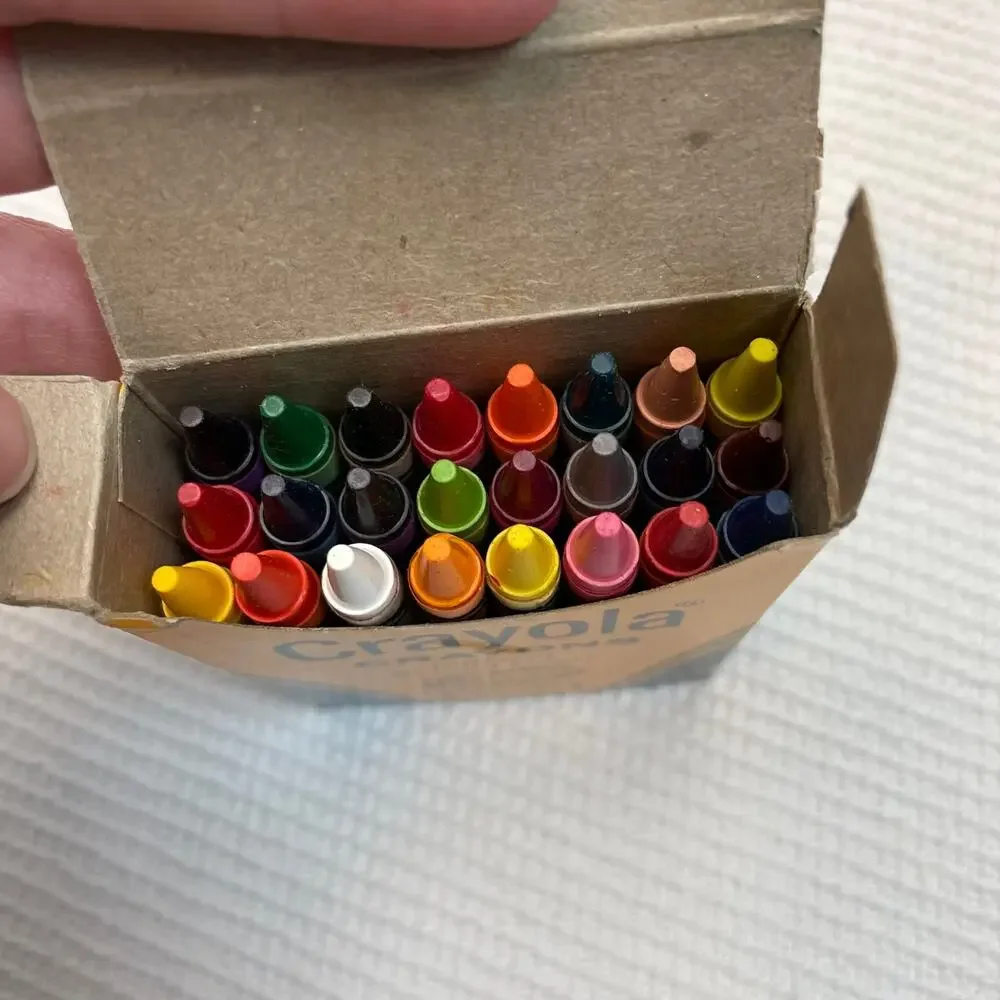 Vintage Crayola Crayons Brilliant Colors (24 Pack) Binney & Smith Not used